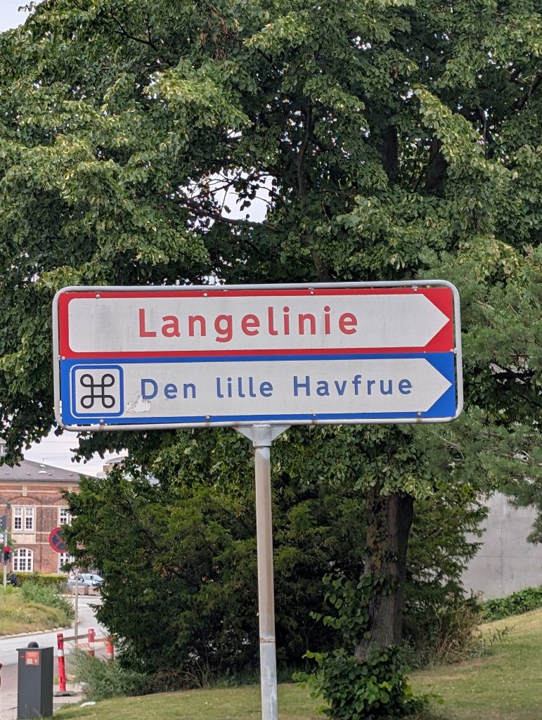 Wegweiser zur Kleinen Meerjungfrau in Kopenhagen